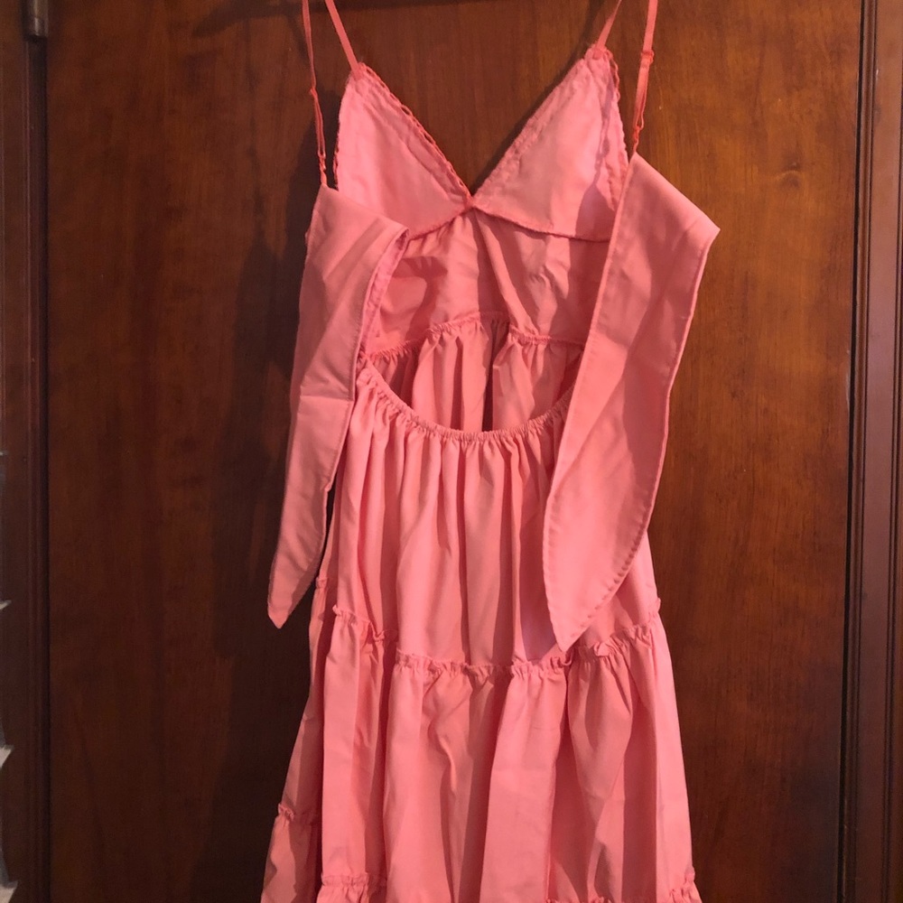 Beautiful Open Back Dress - Picture 5 of 5